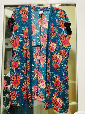 Xhilaration Floral Kimono Teal Boho Cardigan Lace Trim Open Front S/M